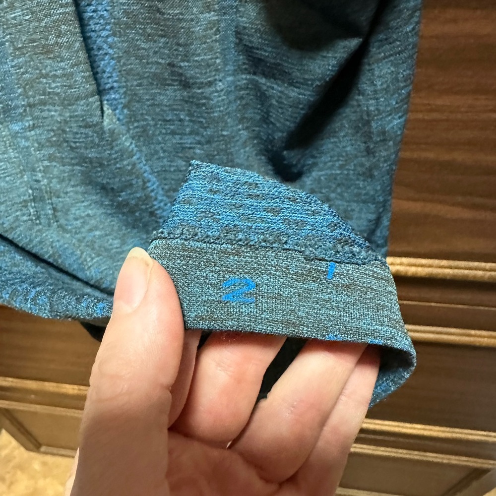 Lululemon Swiftly Tech Racerback Size 2 - Picture 2 of 6